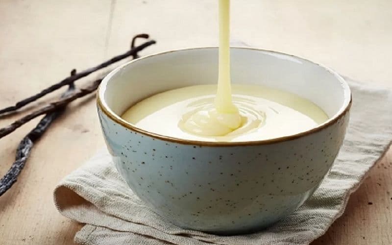 Кондензирано мляко